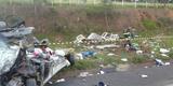 A batida aconteceu em Oliveira. De acordo com a Polícia Rodoviária Federal (PRF), a carreta seguida no sentido São Paulo, quando atravessou a pista e atingiu a van, que seguia em direção a Belo Horizonte