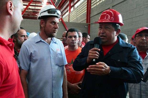 Hugo Chávez admitiu que terá que ser submetido a mais uma cirurgia (PRESIDENCIA / AFP) Hugo Chávez admitiu que terá que ser submetido a mais uma cirurgia (PRESIDENCIA / AFP)