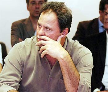O prefeito negou as acusa��es de agress�o  (Marcos Michelin/EM/D.A Press - 01/12/2008)