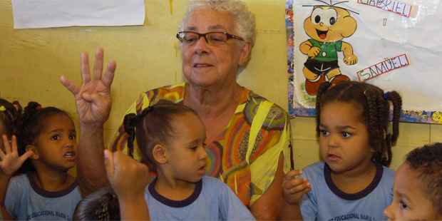 Graças ao empenho de Sônia Bitencourt, várias gerações já passaram pelo Centro Educacional Maria Salomé (Glaydston Rodrigues/EM/D.A Press)