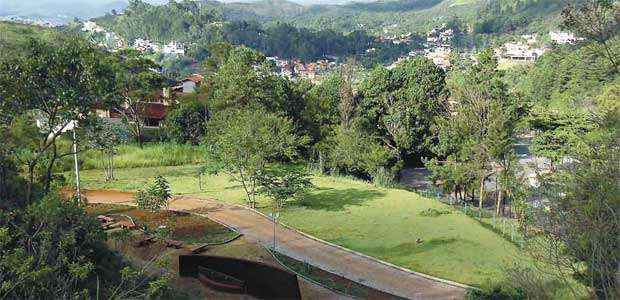 Em 2008 a Prefeitura de Belo Horizonte anunciou a criação do Parque Serra do Curral. Quatro anos depois, muito pouco foi feito no local (ALEXANDRE GUZANCHE/EM/D.A PRESS)