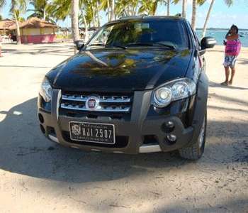 Carro recém-comprado pelo Executivo estava em uma das mais badaladas praias da cidade baiana  (Anônimo)