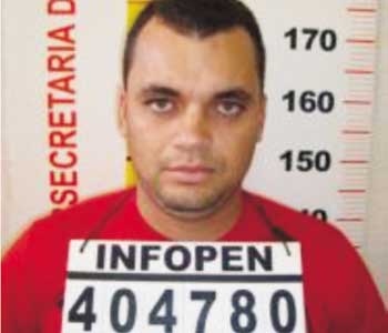 Polícia afirma que o agente penitenciário Breno Oliveira mandou matar a amante e matou a própria filha (Divulgação/Polícia Civil)
