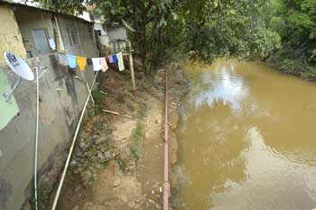 Diarreia e a pneumonia são responsáveis por um terço das mortes entre crianças com menos de cinco anos no mundo. Medidas simples e saneamento básico podem mudar o cenário, diz Unicef. (Beto Magalhães/EM/DA Press) Diarreia e a pneumonia são responsáveis por um terço das mortes entre crianças com menos de cinco anos no mundo. Medidas simples e saneamento básico podem mudar o cenário, diz Unicef. (Beto Magalhães/EM/DA Press)