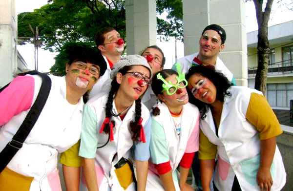 Patrícia Rufino e os amigos são doutores da alegria em Minas (arquivo pessoal)