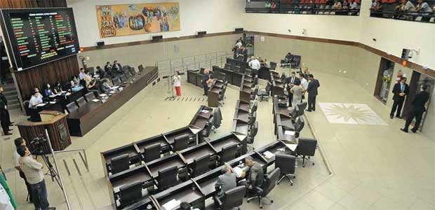 Na Câmara de Belo Horizonte, 22 dos 41 vereadores não retornarão em janeiro
 (Leandro Couri/EM/D.A Press %u2013 8/10/12)