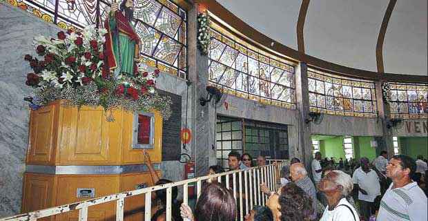 Santuário no Bairro da Graça atrairá centenas de fiéis com missa a cada duas horas (Juarez Rodrigues/EM/D.A Press)