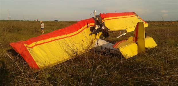 Queda ocorreu próximo da margem da Represa de Furnas. Ultraleve anfíbio decola e pousa na água (Divulgação)