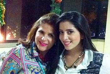 Mãe e filha foram assassinadas no apartamento onde moravam (Reprodução Facebook) Mãe e filha foram assassinadas no apartamento onde moravam (Reprodução Facebook)