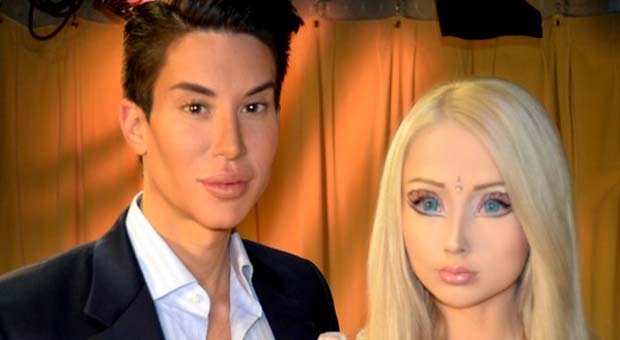 A mulher Barbie se encontrou com o Ken da vida real nos Estados Unidos (Reprodução Internet / http://vk.com/amatue) A mulher Barbie se encontrou com o Ken da vida real nos Estados Unidos (Reprodução Internet / http://vk.com/amatue)