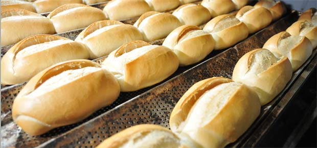 O maior aumento (3,7%) do pão francês foi registrado na região Nordeste e o menor (1%) na região Leste. (Alexandre Guzanshe/EM/D.A/Press)
