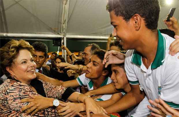 Presidente Dilma Roussef anunciou pacote de R$ 9 bilhões para combater a seca no Brasil (Roberto Stuckert Filho/PR Fortaleza )