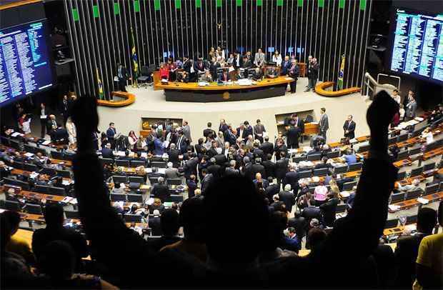 Aprovado pelo plenário da Câmara, projeto voltará ao Senado (Gustavo Lima/Agência Câmara)
