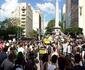 Manifestantes ocupam Praça Sete de BH pelo terceiro dia seguido