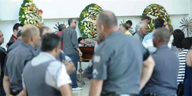 Sepultamento da família  aconteceu em cerimônia fechada em Rio Claro, em SP (ADRIANO LIMA/BRAZIL PHOTO PRESS/ESTADAO CONTEUDO)