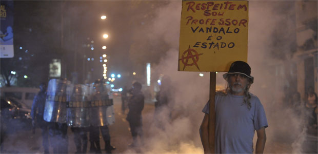As autuações foram por desacato, desobediência, resistência e lesão corporal (Fernando Frazão/ABr) As autuações foram por desacato, desobediência, resistência e lesão corporal (Fernando Frazão/ABr)