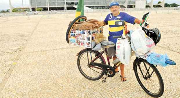 Janilton Ferreira chegou a Brasília na terça: retorno após 10 anos da primeira viagem (Janine Moraes/CB/D.A Press) Janilton Ferreira chegou a Brasília na terça: retorno após 10 anos da primeira viagem (Janine Moraes/CB/D.A Press)