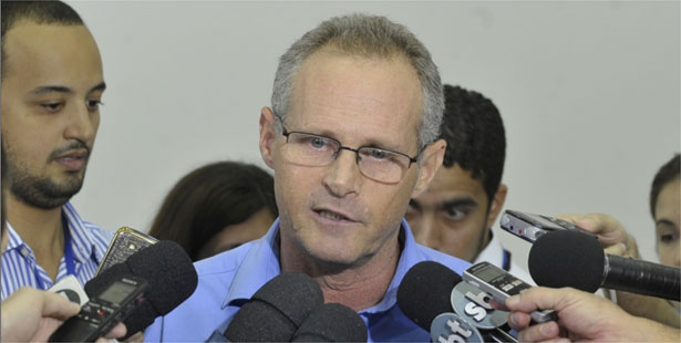 O secretário de Segurança Pública do Rio, José Mariano Beltrame (Tomaz Silva/ABr) O secretário de Segurança Pública do Rio, José Mariano Beltrame (Tomaz Silva/ABr)