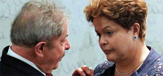 A presidente Dilma Rousseff se reúne neste sábado com o ex-presidente Lula e ministros para tratar de alianças  (REUTERS/Ueslei Marcelino )
