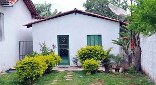 Casa onde Loanne morava, em Pirenópolis: no começo de 2012, jovem foi atacada e levou 37 pontos na cabeça (Breno Fortes/CB/D.A Press) Casa onde Loanne morava, em Pirenópolis: no começo de 2012, jovem foi atacada e levou 37 pontos na cabeça (Breno Fortes/CB/D.A Press)