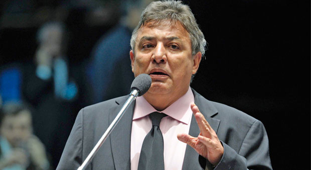 Senador disse que está 'totalmente tranquilo' e que vai recorrer da decisão (Lia de Paula/Agência Senado - 25/6/13)