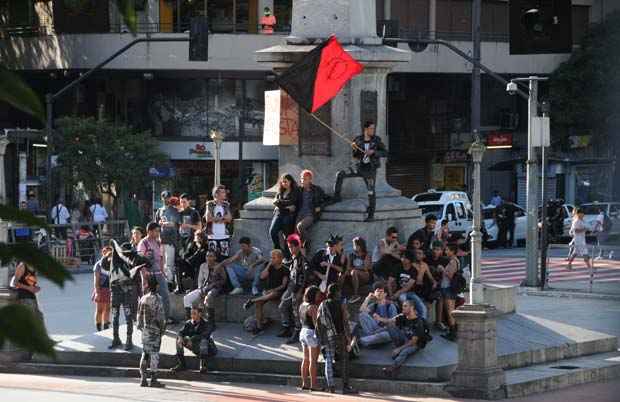 Manifestantes ocuparam o 'Pirulito' da Praça Sete e Avenida Afonso Pena (Marcos Vieira/EM/D.A Press) Manifestantes ocuparam o 'Pirulito' da Praça Sete e Avenida Afonso Pena (Marcos Vieira/EM/D.A Press)