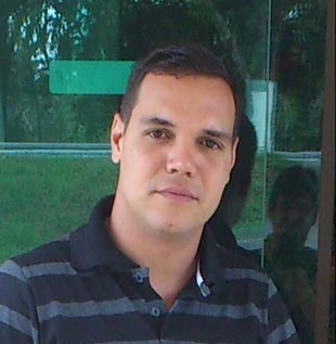 Foto que médico usa em perfil de rede social (Reprodução/Facebook) Foto que médico usa em perfil de rede social (Reprodução/Facebook)