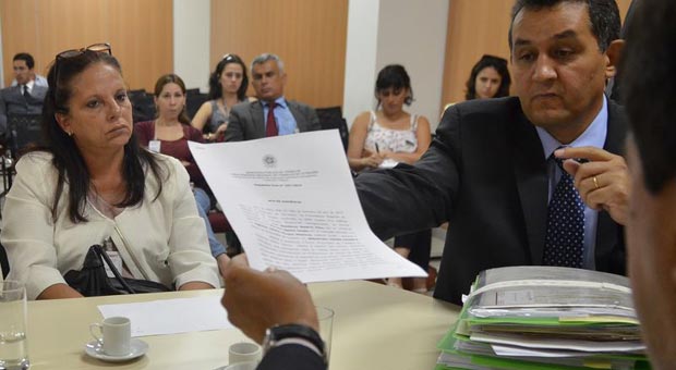Médica cubana presta depoimento no Ministério Público do Trabalho (Elza Fiúza/Agência Brasil) Médica cubana presta depoimento no Ministério Público do Trabalho (Elza Fiúza/Agência Brasil)