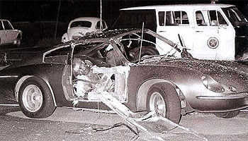 Bomba explode no colo de um dos militares em atentado frustrado no Dia do Trabalhador de 1981 (rededemocratica.org) Bomba explode no colo de um dos militares em atentado frustrado no Dia do Trabalhador de 1981 (rededemocratica.org)