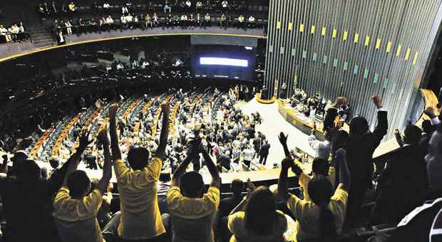 Em fevereiro, parlamentares fizeram sessão conjunta para votar os vetos da presidente Dilma, mas a reunião acabou sendo adiada (Moreira Mariz/Agência Senado - 18/2/14)