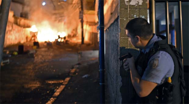 AFP PHOTO / CHRISTOPHE SIMON AFP PHOTO / CHRISTOPHE SIMON