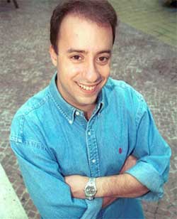 Narrador morreu aos 43 anos (Pedro Paulo Figueiredo/Carta Z Noticias) Narrador morreu aos 43 anos (Pedro Paulo Figueiredo/Carta Z Noticias)
