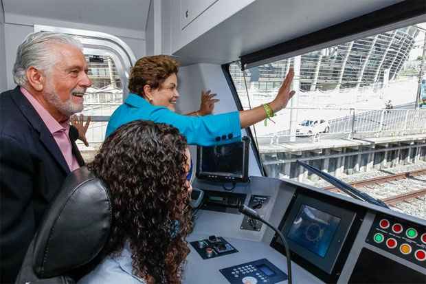 A presidente Dilma  esteve nessa quarta-feira em Salvador, uma das sedes do Mundial, inaugurando trecho do metrô (Roberto Stuckert Filho/PR)