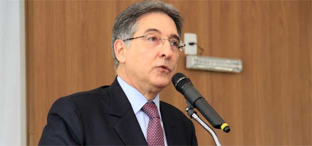 Solon Queiroz/Esp. EM Solon Queiroz/Esp. EM