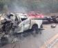Batida entre caminhão-tanque e caminhonete provoca incêndio e mata cinco na BR-040