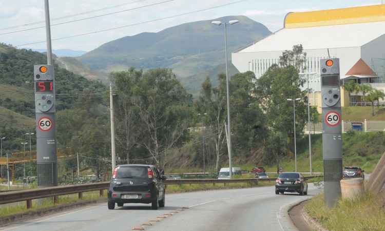 Rodovias estaduais mineiras terão 393 radares até fim do 1º semestre