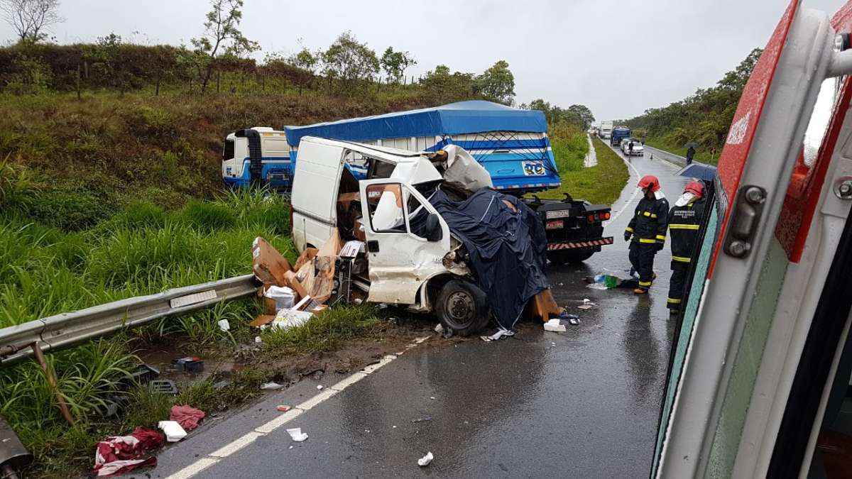 Motorista Morre Em Acidente Na BR 265 Gerais Estado De Minas