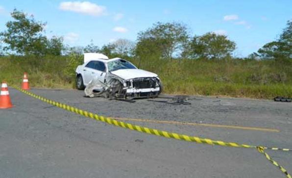 Polícia disse que acidentes são comuns nesta estrada, que oferece condições de velocidade - Diego Oliveira/bahiacomenta.com.br/Divulgacao