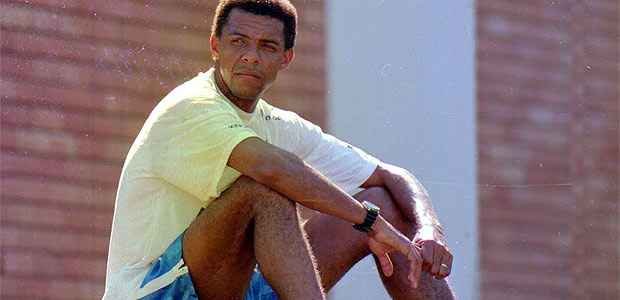 Estelionatários usam nome de ex-jogador de Cruzeiro e América para aplicar golpes em MG