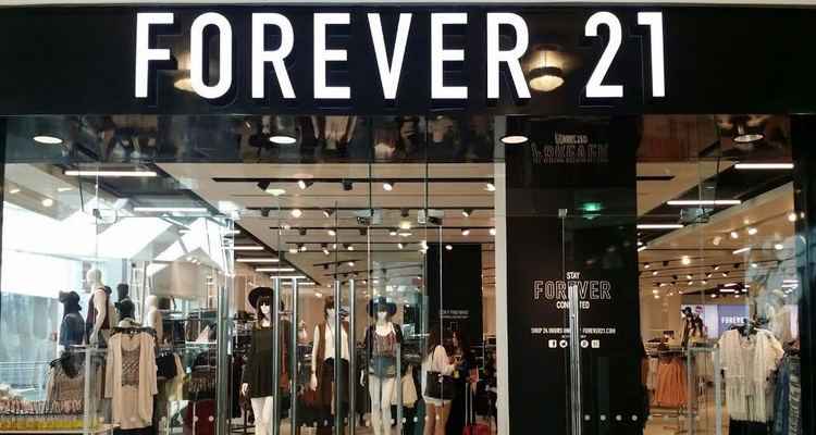 Forever 21 aposta em boutique de beleza para atrair millennials