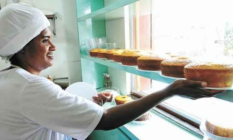 Fábrica de bolos caseiros do Sebá