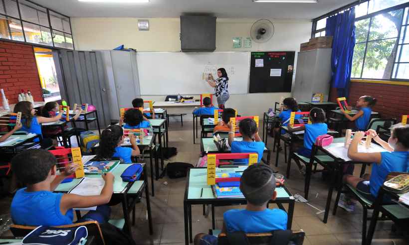 Prefeitura De BH Divulga Boletim Escolar Eletrônico - Gerais - Estado ...