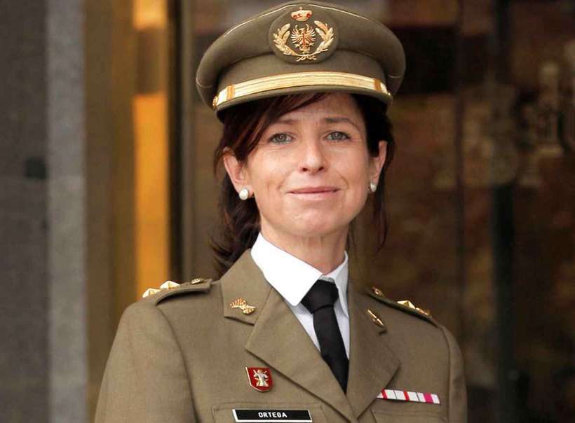 Mulheres podem chegar a general e comandar tropas do Exército - O