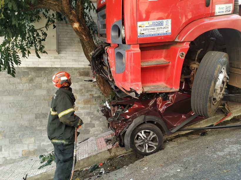 Resultado de imagem para caminhão belo horizonte
