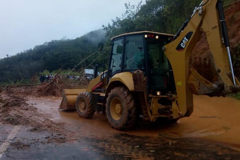 Caminho de Minas para o Espírito Santo, BR-262 segue interditada - Estado de Minas