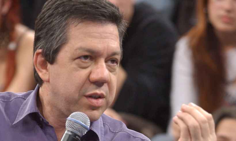 Brasil mergulhou na ignorância e mediocridade com Bolsonaro', diz professor  Pasquale - Politica - Estado de Minas