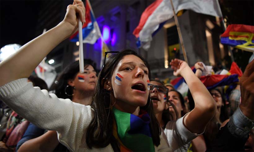 Uruguai espera recontagem dos votos para definição do novo presidente