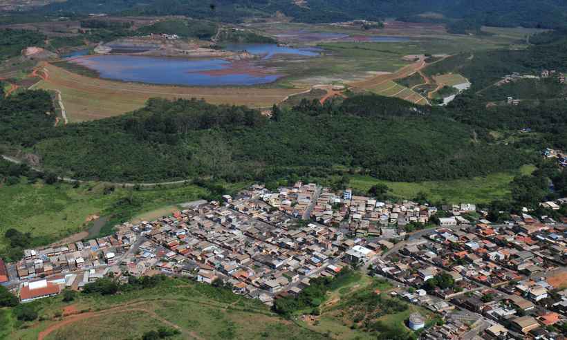 Congonhas e Jeceaba passam por simulado de emergência de barragens - Gerais  - Estado de Minas