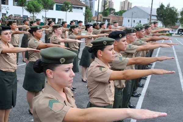 Exército abre concurso público nas áreas geral, música e saúde 