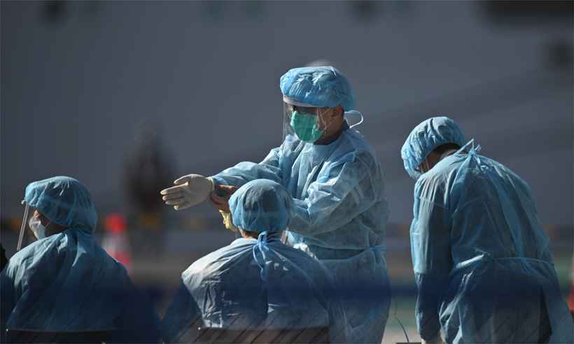 Mais de 2.200 pessoas já morreram por coronavírus na China